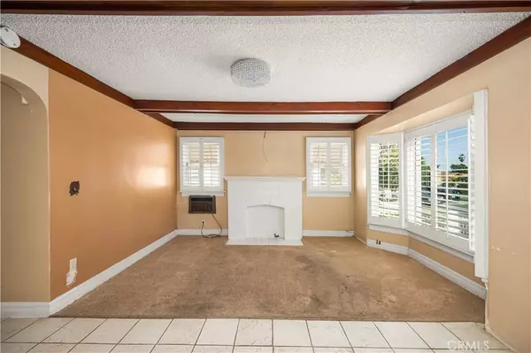 Los Angeles, CA 90043,3663 W 60th ST