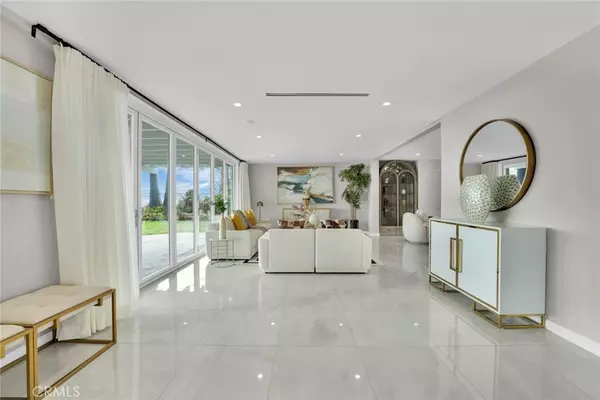 Rancho Palos Verdes, CA 90275,3664 Vigilance DR