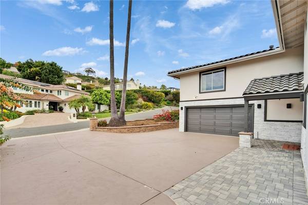 Rancho Palos Verdes, CA 90275,3664 Vigilance DR