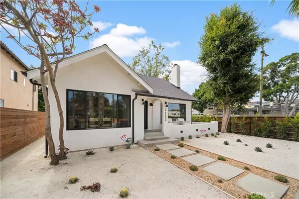 Los Angeles, CA 90064,2203 Pelham AVE