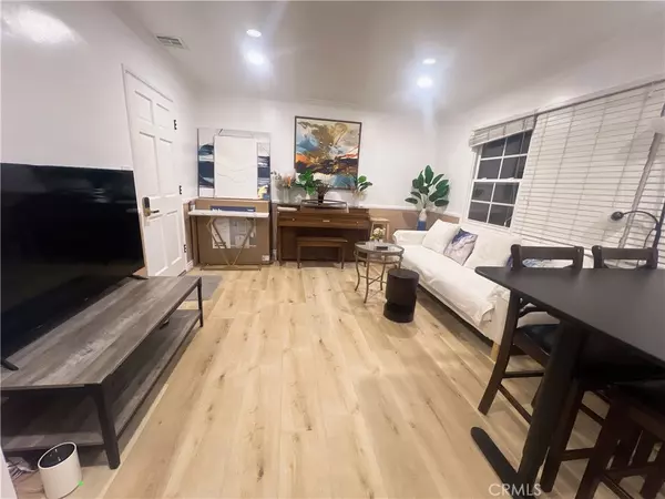 Arcadia, CA 91006,5522 Farna Ave