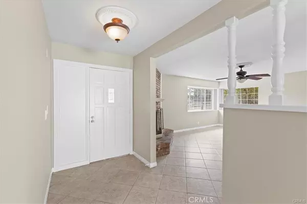 Corona, CA 92881,19995 Layton