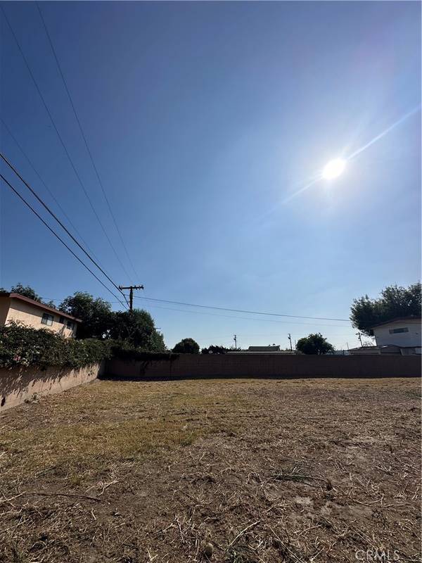 Norwalk, CA 90650,12700 Woods AVE