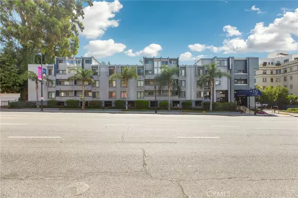 Los Angeles, CA 90068,1940 N Highland AVE #3