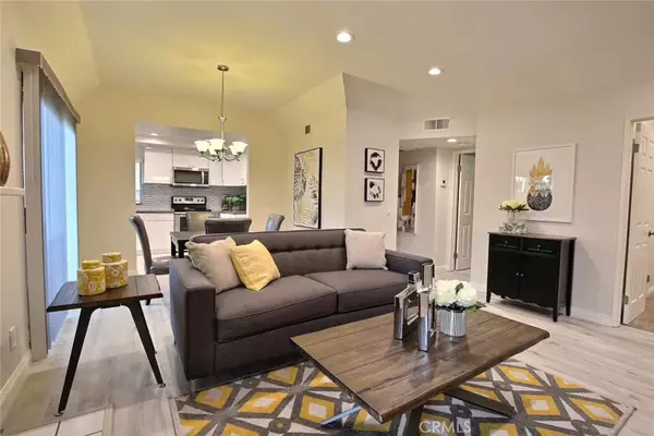 Diamond Bar, CA 91765,22795 Lakeway #513