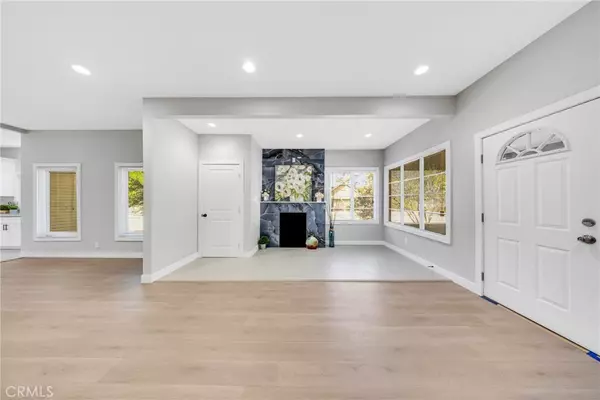 Pomona, CA 91767,404 E Kingsley AVE