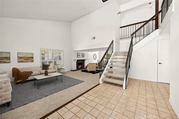 Montebello, CA 90640,1413 Cuesta WAY