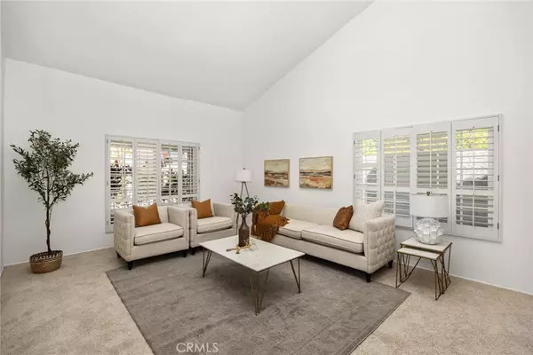 Montebello, CA 90640,1413 Cuesta WAY