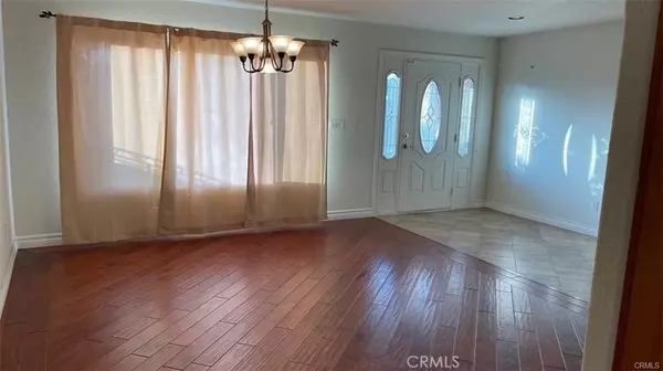 Covina, CA 91722,4692 N Edenfield