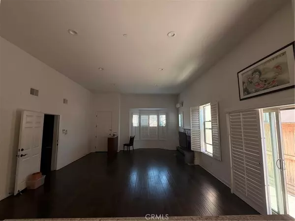 South El Monte, CA 91733,1236 Kruse DR