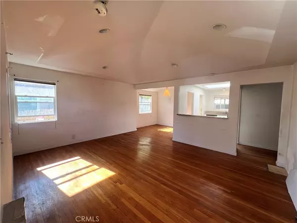 Los Angeles, CA 90034,3507 Military AVE