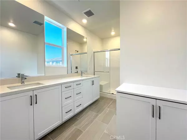 Ontario, CA 91764,3548 E Indigo privado