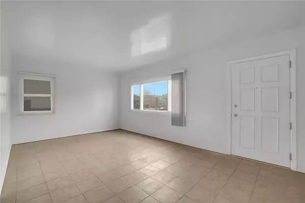 Los Angeles, CA 90047,2035 W 102nd ST