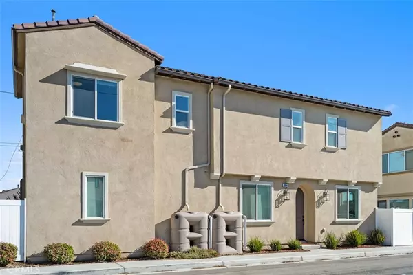 1654 W Plaza Del Amo, Torrance, CA 90501