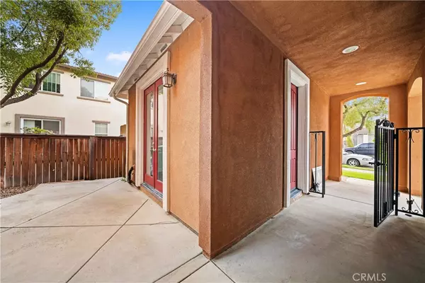 Corona, CA 92883,10877 Cameron