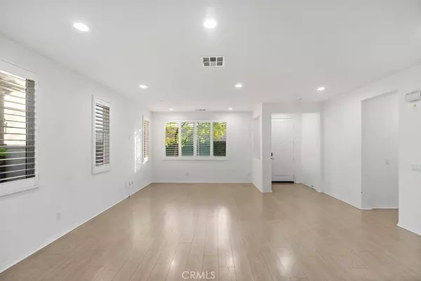 Temple City, CA 91780,12 Linden