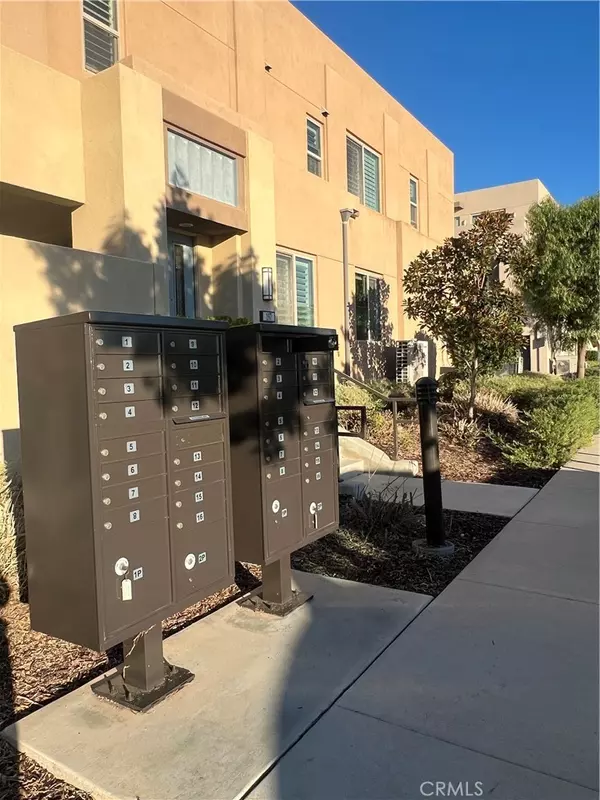 Irvine, CA 92618,177 Magnet