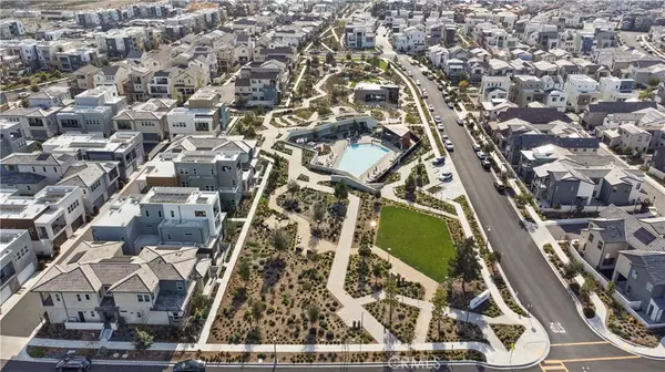 Irvine, CA 92618,202 Keeper