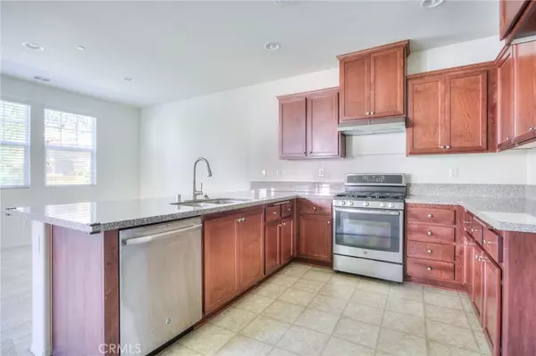 Fontana, CA 92336,16001 Chase Rd #53