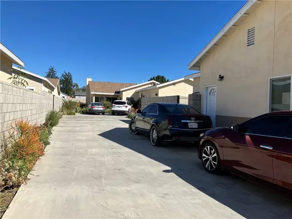 Fontana, CA 92336,17548 Court ST