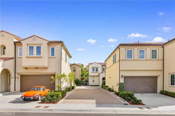 20611 W Chestnut CIR, Porter Ranch, CA 91326