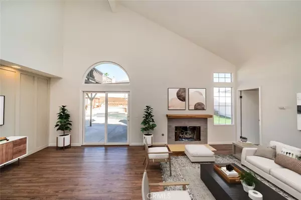 Murrieta, CA 92562,24356 Via Las Junitas