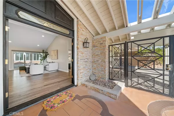 Yorba Linda, CA 92886,17841 Buena Vista