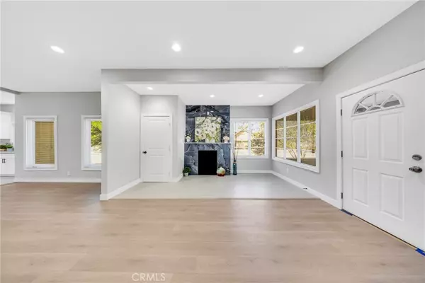 Pomona, CA 91767,404 E Kingsley AVE