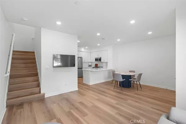 West Covina, CA 91790,1222 s van horn ave