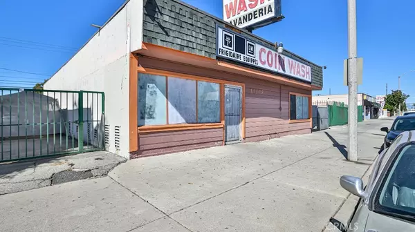 South Gate, CA 90280,10309 Atlantic AVE