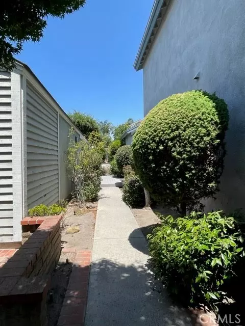 Irvine, CA 92620,22 Monticello