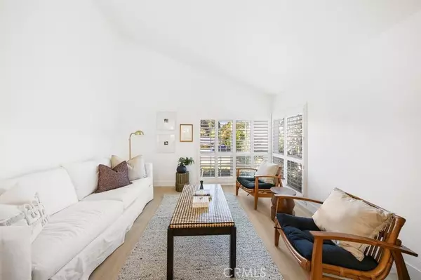 Lake Forest, CA 92630,22976 Broadleaf