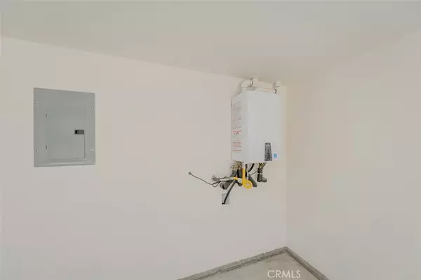 San Gabriel, CA 91775,9124 Huntington DR #7