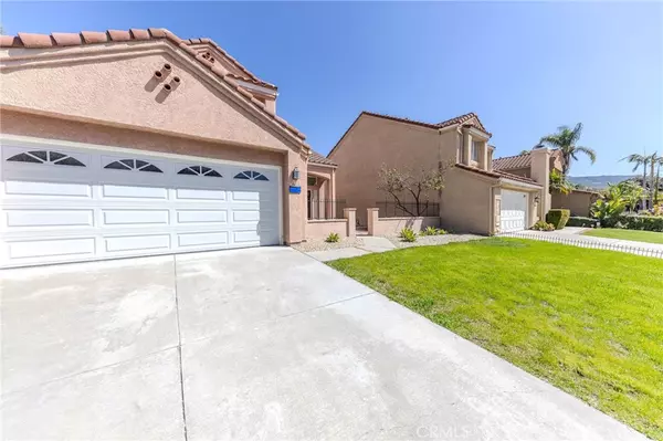 Yorba Linda, CA 92887,25504 N Palermo Way