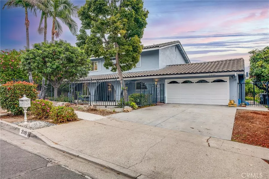 2009 W Las Lanas, Fullerton, CA 92833