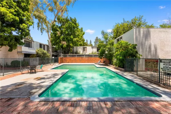 Tarzana, CA 91356,18620 Hatteras #173