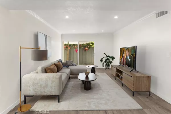 18620 Hatteras #173, Tarzana, CA 91356