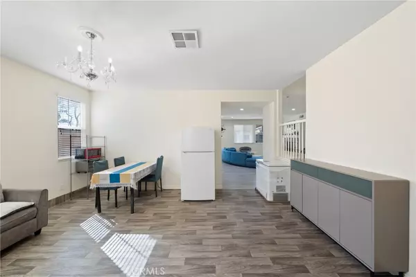 Eastvale, CA 92880,7691 Coffeeberry DR