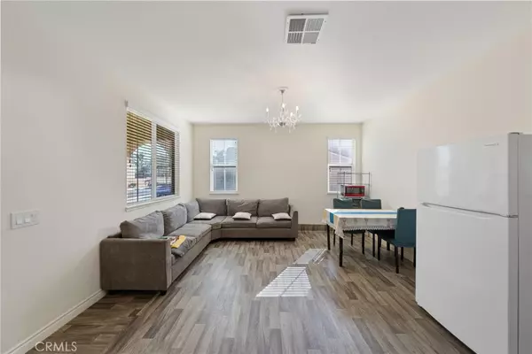 Eastvale, CA 92880,7691 Coffeeberry DR