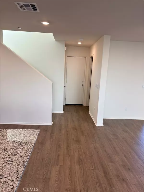 Moreno Valley, CA 92555,14008 Shayna ST