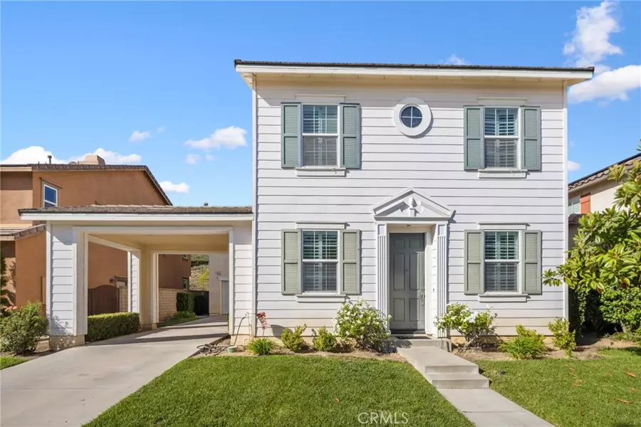 653 E Gardenia DR, Azusa, CA 91702