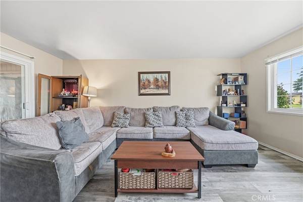 La Puente, CA 91744,516 Faxina