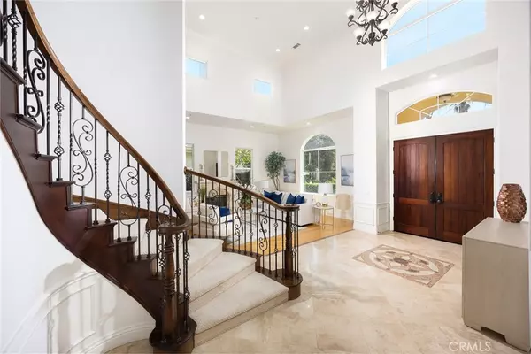 Arcadia, CA 91007,77 W Naomi