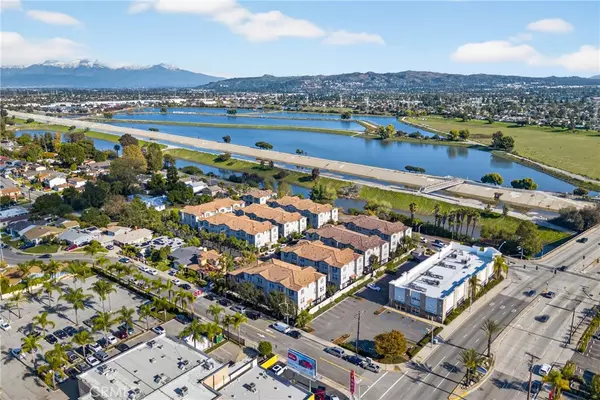 Montebello, CA 90640,942 S 4th