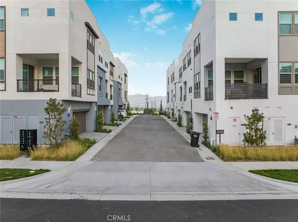 Montebello, CA 90640,1888 Hollyleaf Ter