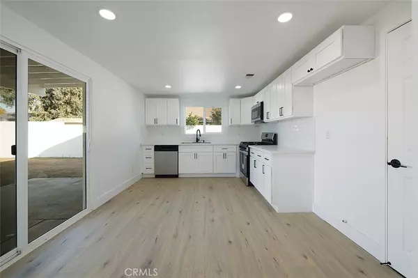 Moreno Valley, CA 92551,25312 Shamel Ash