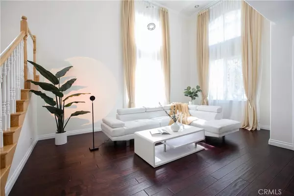 Pasadena, CA 91107,3455 E Del Mar BLVD