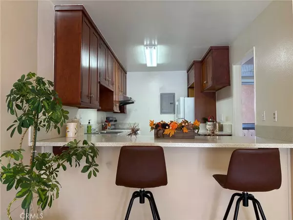 Arcadia, CA 91007,1126 Fairview #210