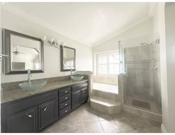 Walnut, CA 91789,19852 E Round Hill