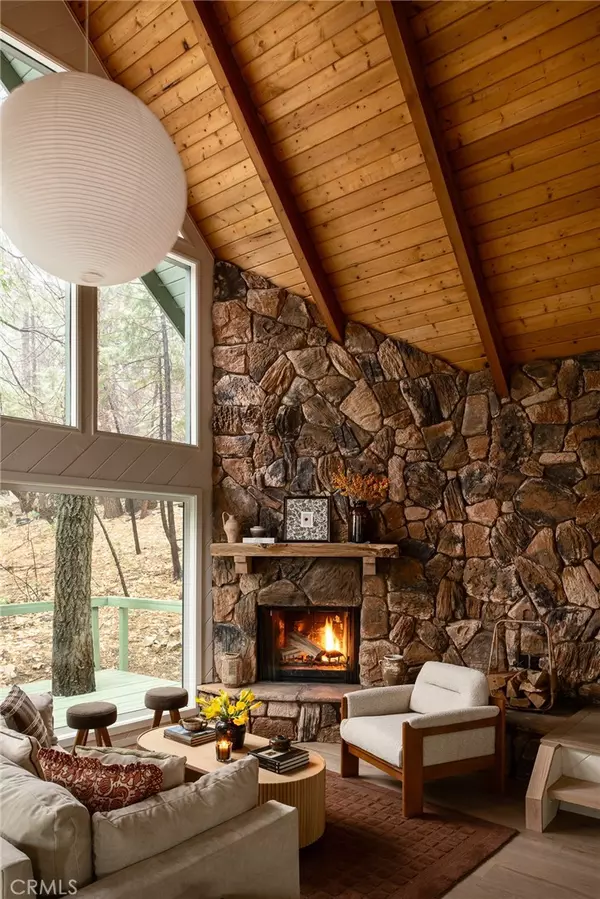 Lake Arrowhead, CA 92352,28443 Altamont CT